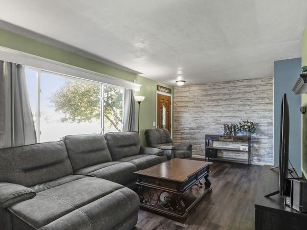 1551 Ivory Drive, Sun Prairie, WI 53590