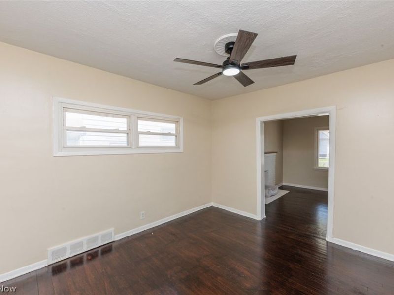 4004 E 41st Street, Newburgh Heights, OH 44105 Photo 19