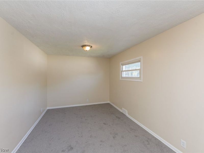 4004 E 41st Street, Newburgh Heights, OH 44105 Photo 27