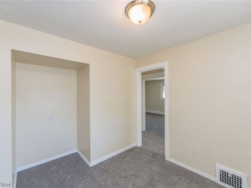 4004 E 41st Street, Newburgh Heights, OH 44105 Photo 33