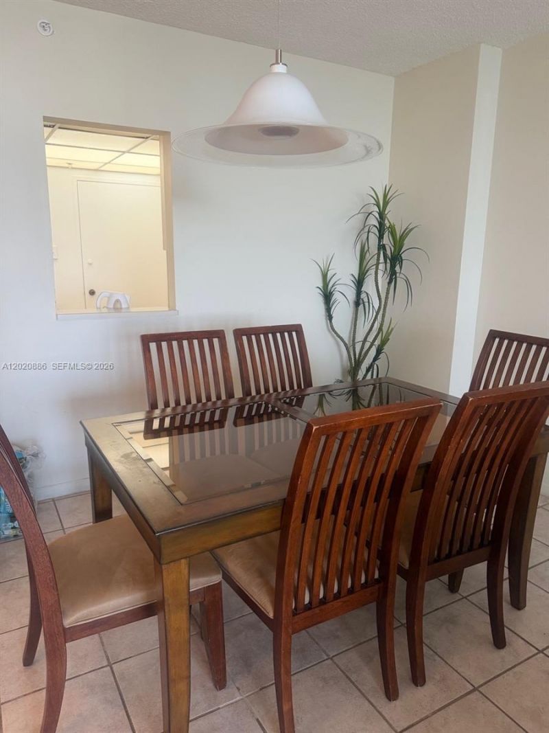 5601 Collins Ave, Unit 1718, Miami Beach, FL 33140 Photo