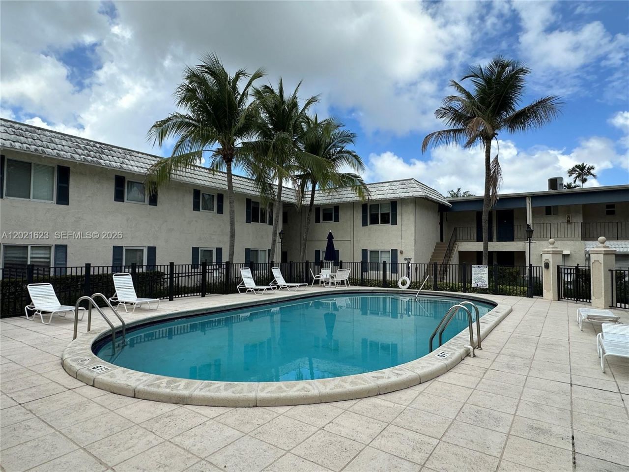 8617 SW 68th Ct , Unit 26, Pinecrest, FL 33156 Photo