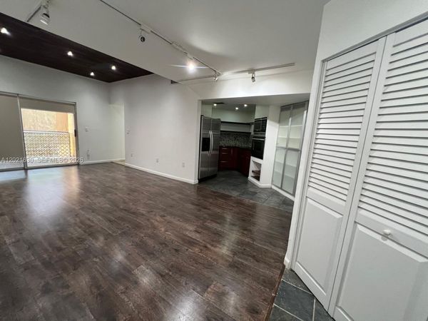 9715 Fontainebleau Blvd , Unit E308, Miami, FL 33172