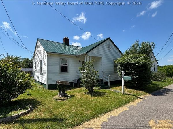 102 Marietta Street, Point Pleasant, WV 25550