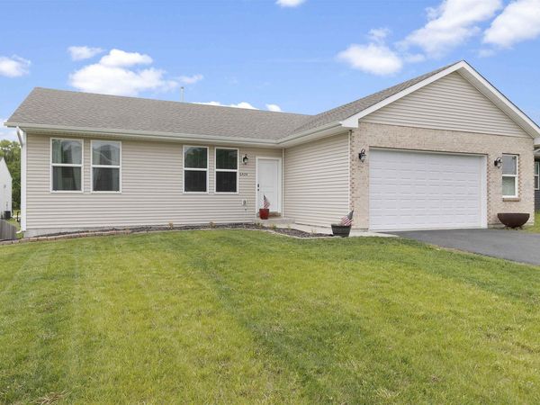 6424 Edgewood Road, MACHESNEY PARK, IL 61115