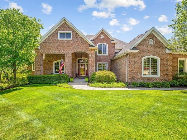 13055 Promontory Trail, ROSCOE, IL 61073