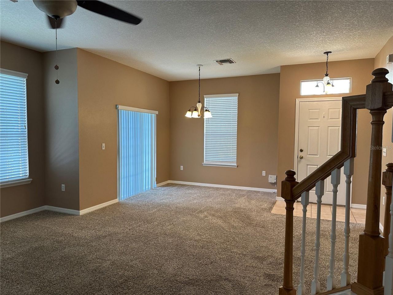 628 51st Avenue N, Saint Petersburg, FL 33703 Photo