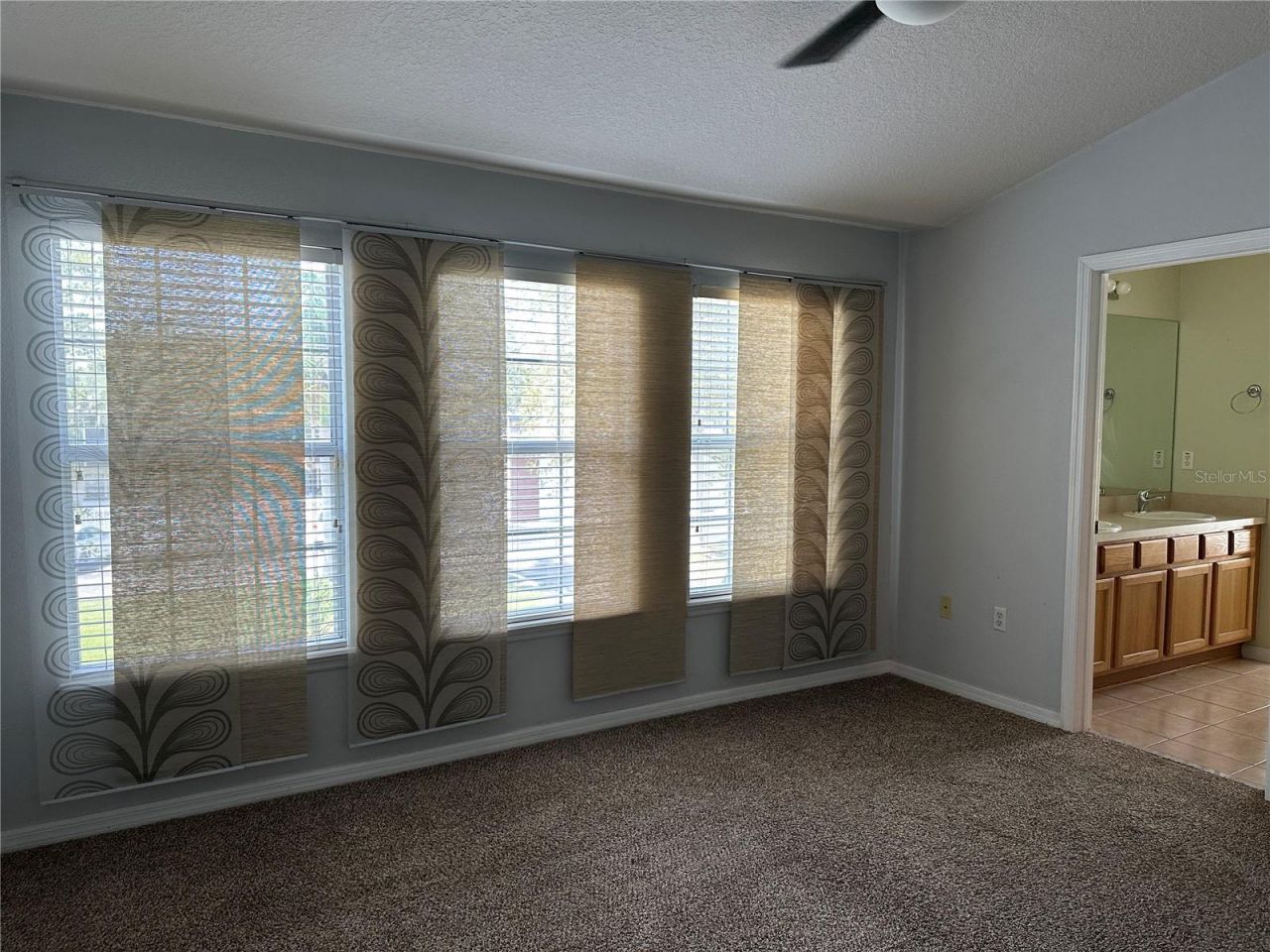 628 51st Avenue N, Saint Petersburg, FL 33703 Photo