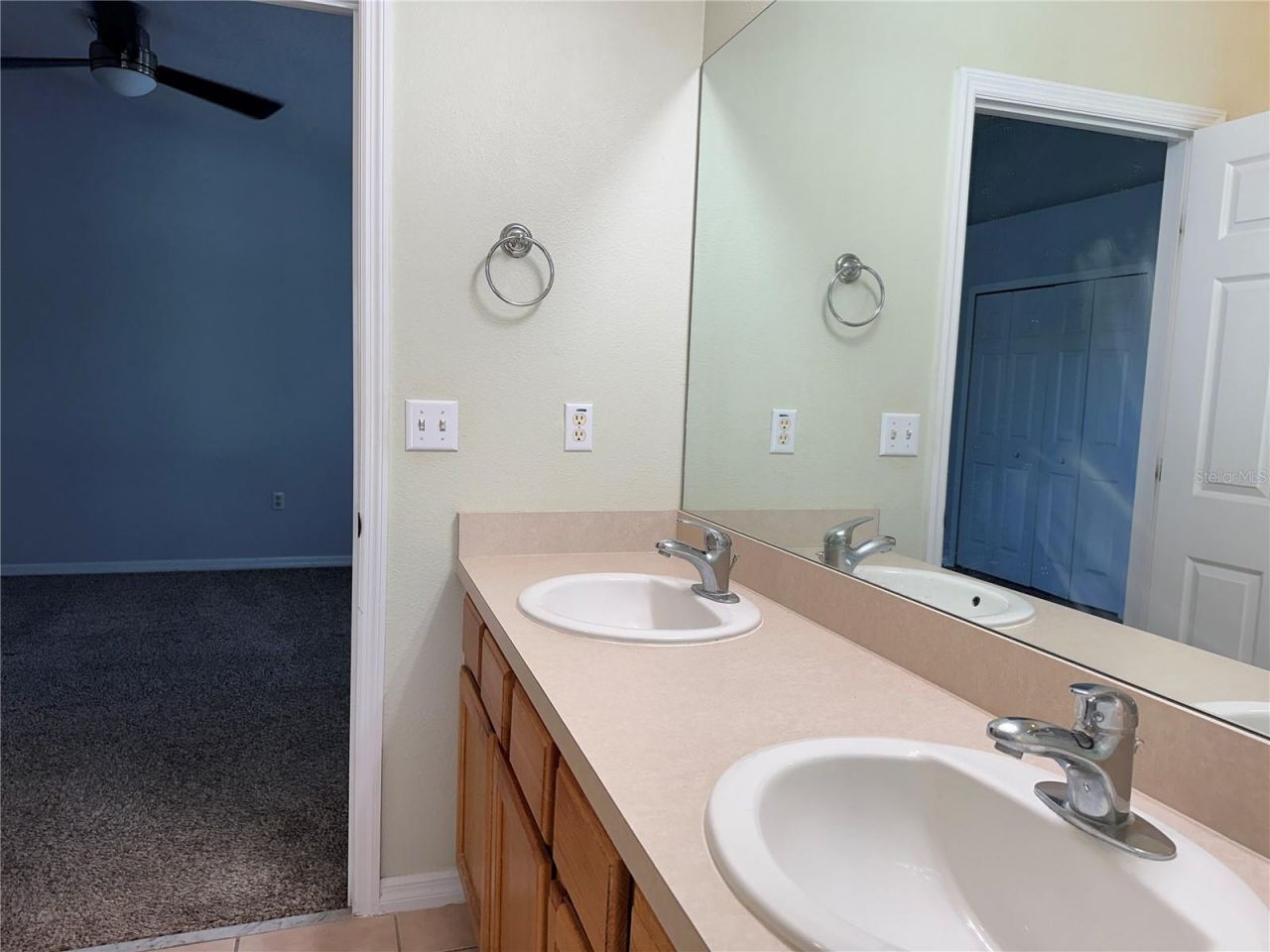 628 51st Avenue N, Saint Petersburg, FL 33703 Photo