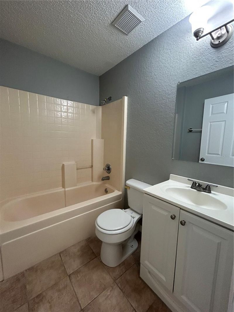 105 Cherokee Drive , Auburndale, FL 33823 Photo