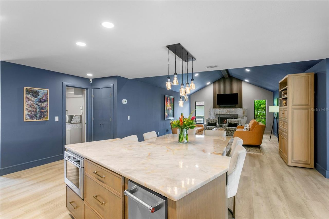 7016 Pelican Island Drive, Tampa, FL 33634 Photo