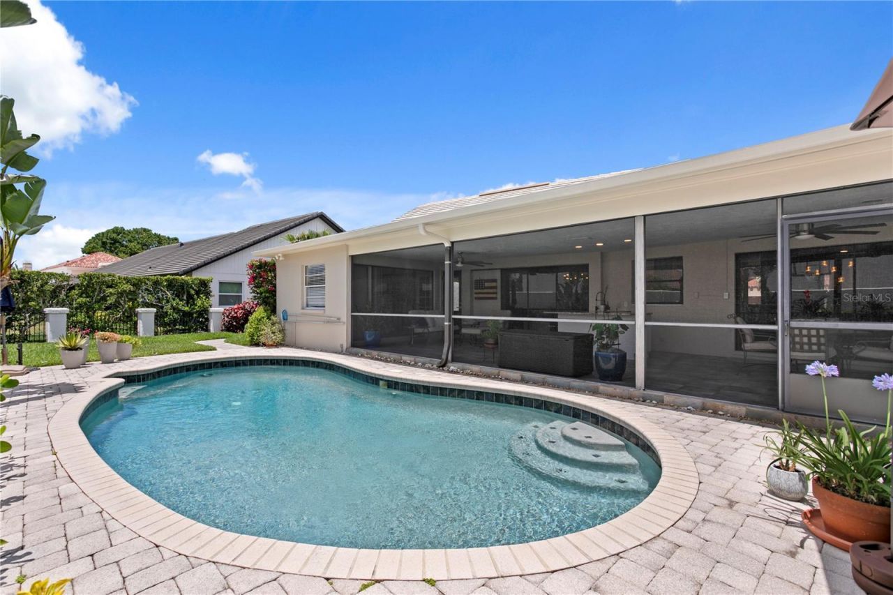 7016 Pelican Island Drive, Tampa, FL 33634 Photo