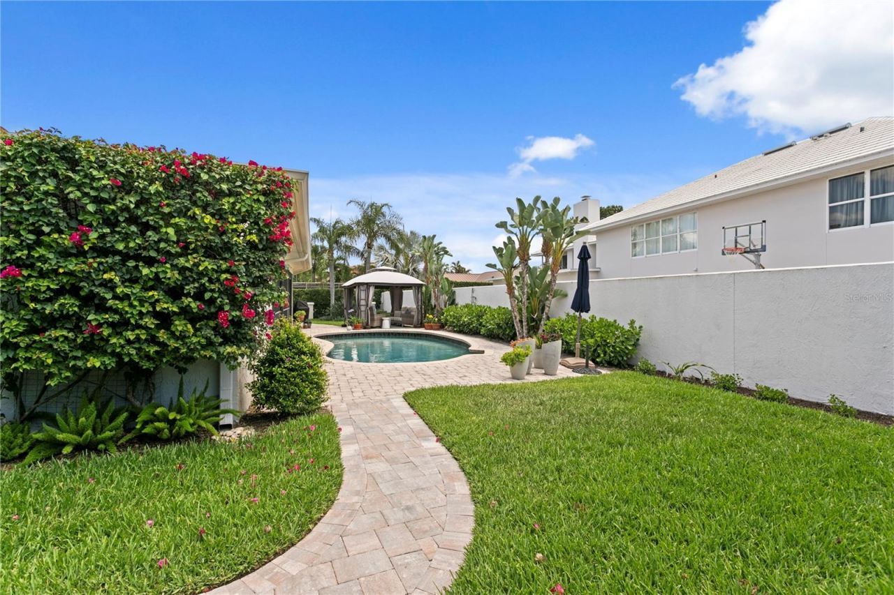 7016 Pelican Island Drive, Tampa, FL 33634 Photo