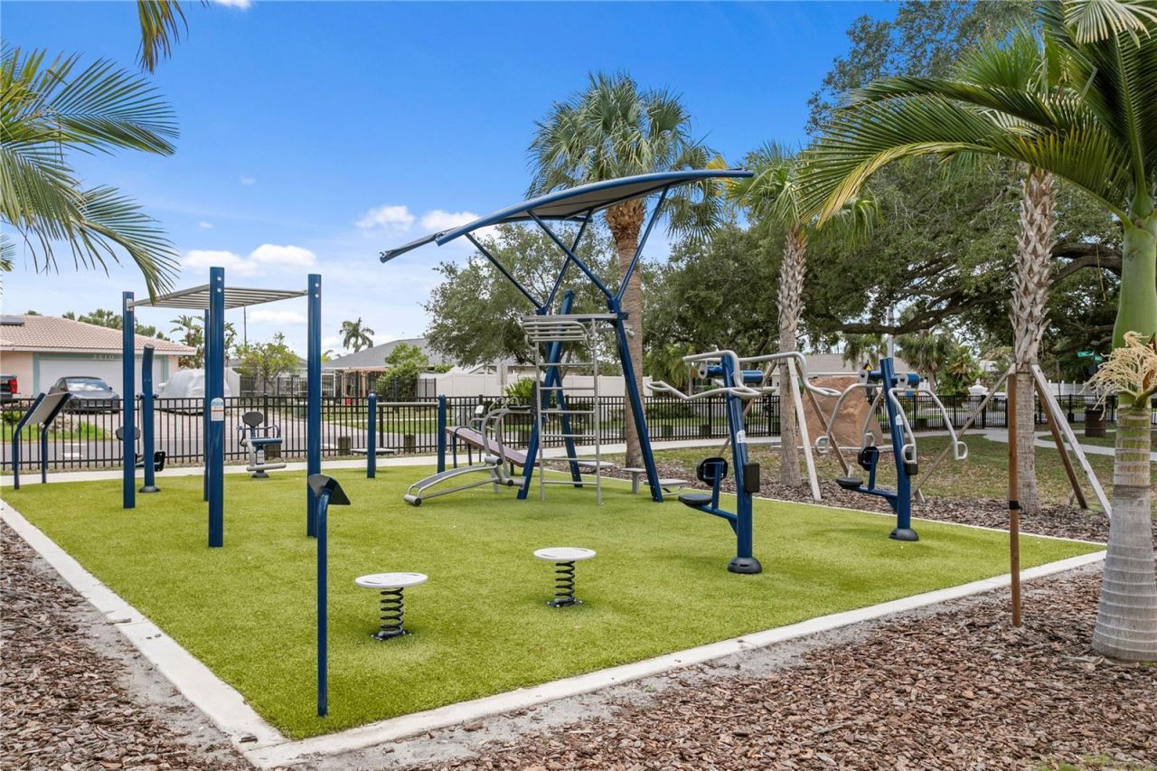 7016 Pelican Island Drive, Tampa, FL 33634 Photo