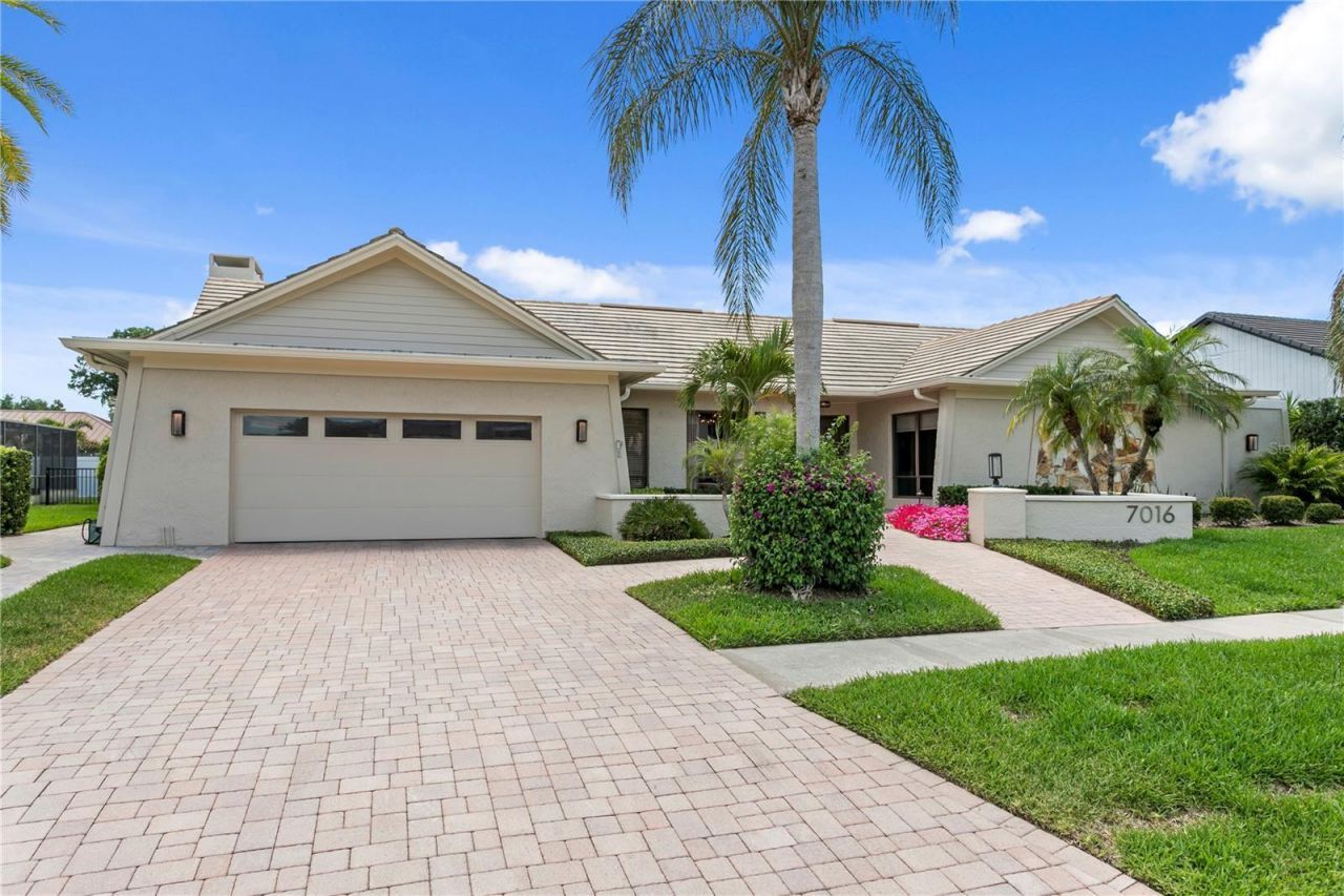 7016 Pelican Island Drive, Tampa, FL 33634 Photo