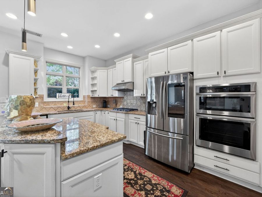 Property Image 16