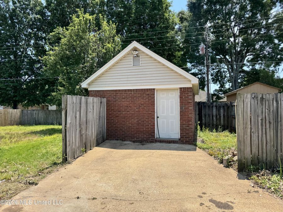 Property Image 16