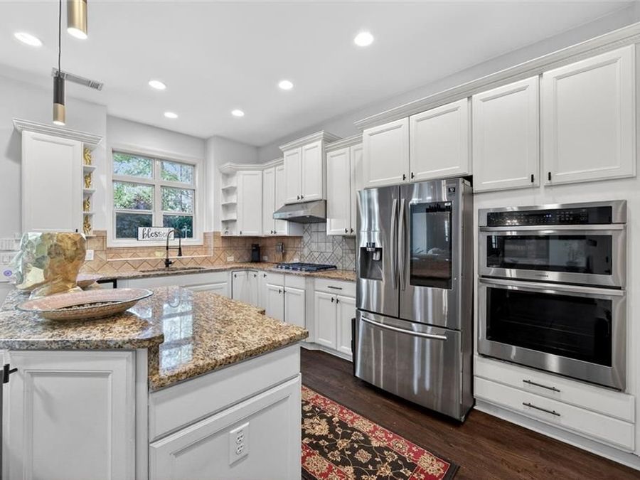 Property Image 16