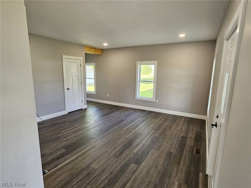 21083 State Route 751, West Lafayette, OH 43845 Photo 4