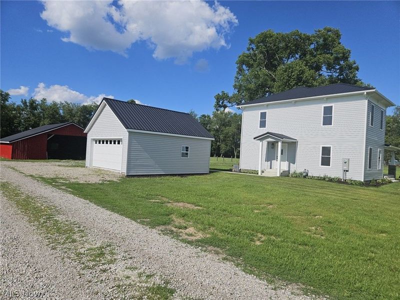 21083 State Route 751, West Lafayette, OH 43845 Photo 4