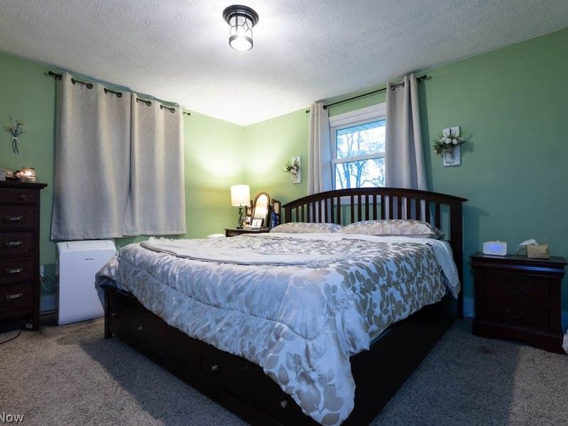 1094 Desert Street NE, Uniontown, OH 44685 Photo 12