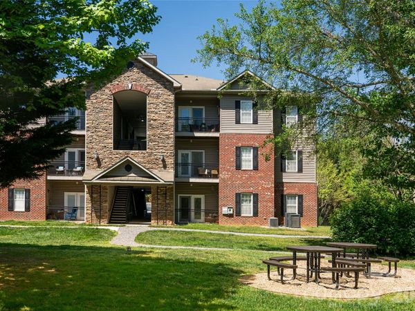 132 Appeldoorn Circle, Asheville, NC 28803