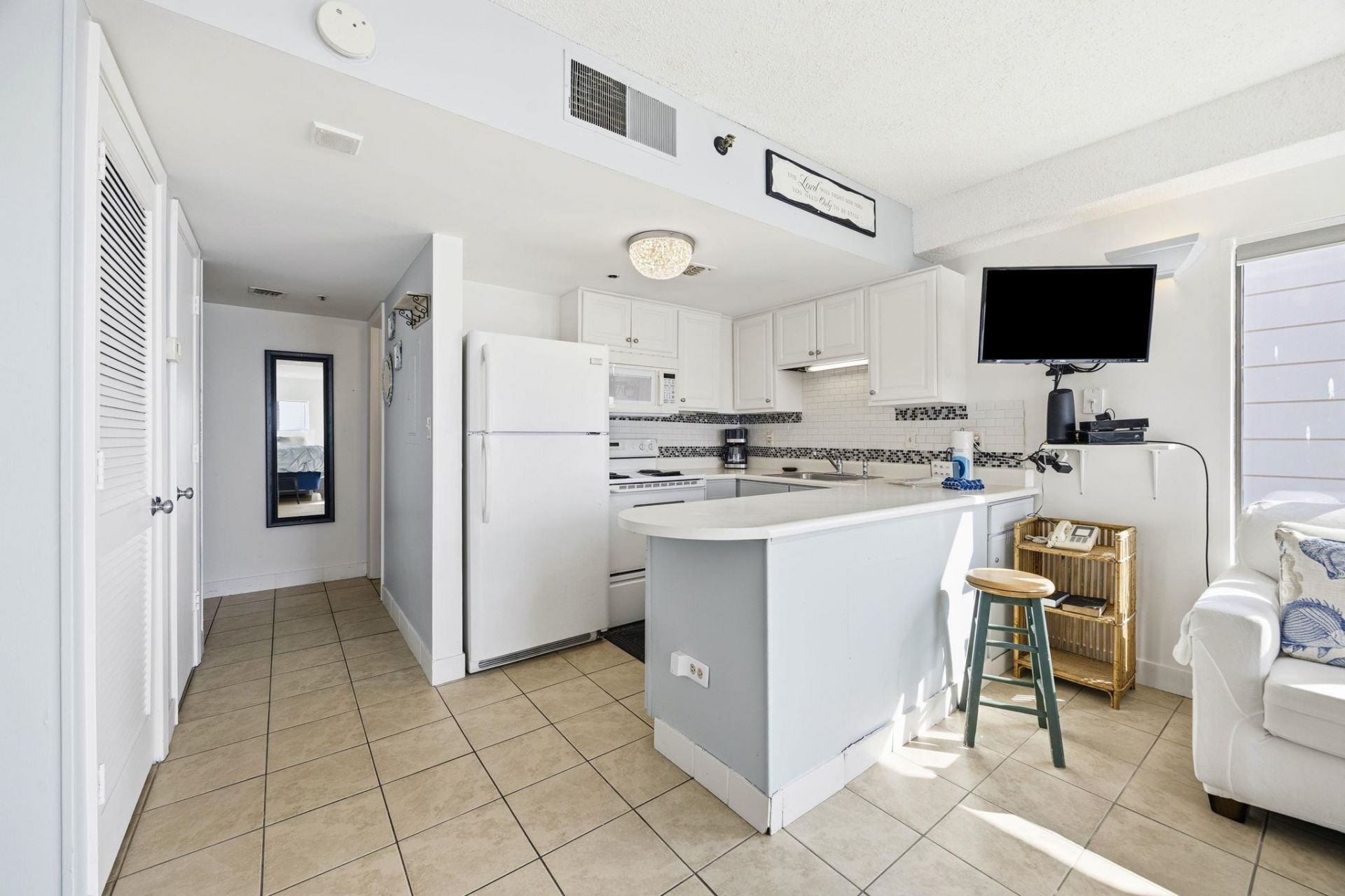 1605 S Ocean Blvd.  Photo 13