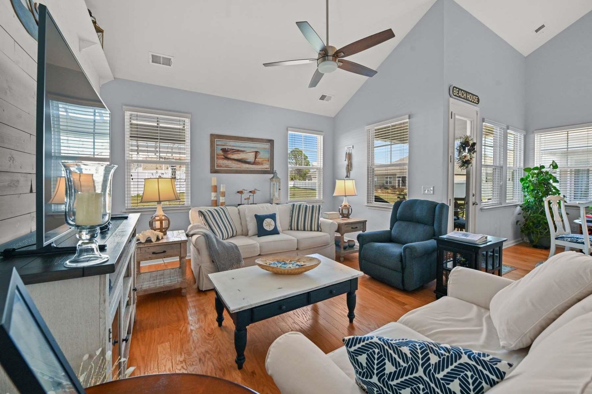 808 Atlantic Commons Dr.  Photo 11