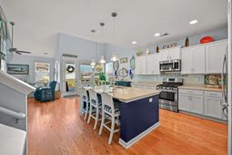 808 Atlantic Commons Dr.  photo 4