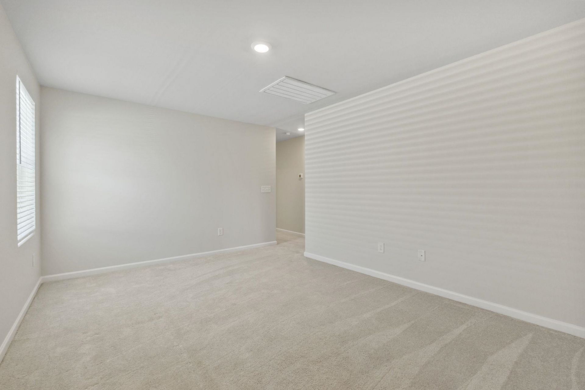 153 Timber Oaks Dr.  Photo 22