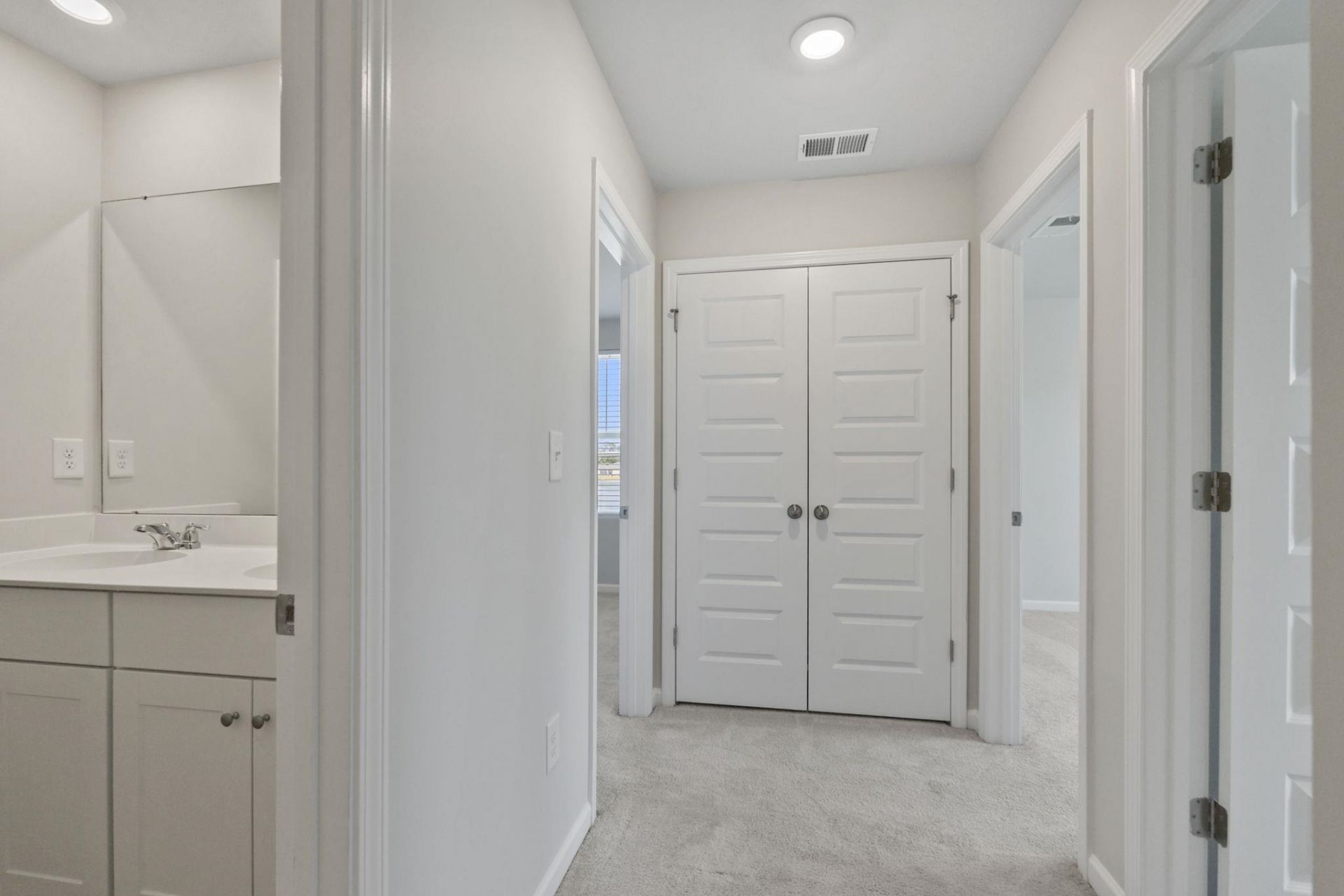 153 Timber Oaks Dr.  Photo 23