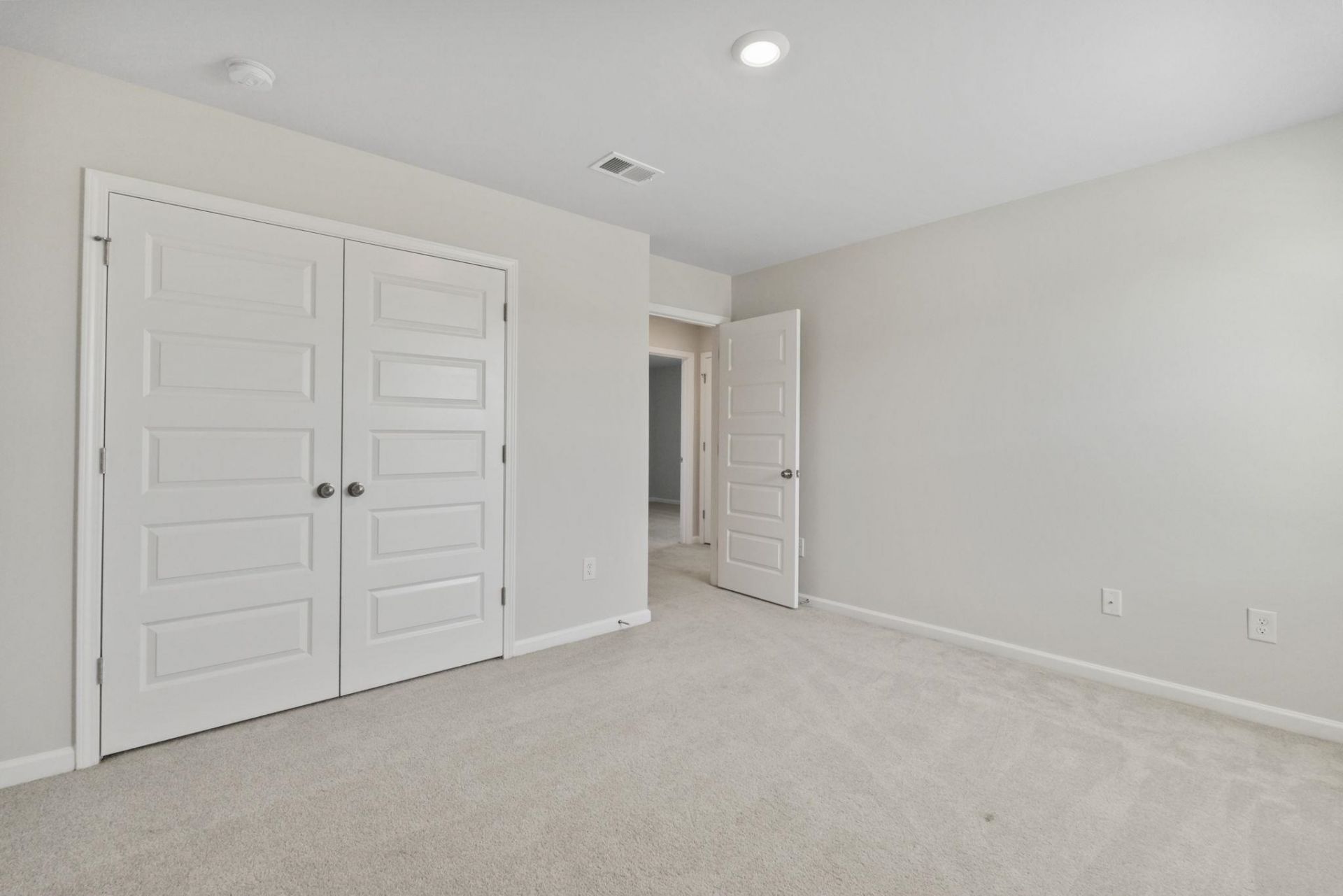 153 Timber Oaks Dr.  Photo 29