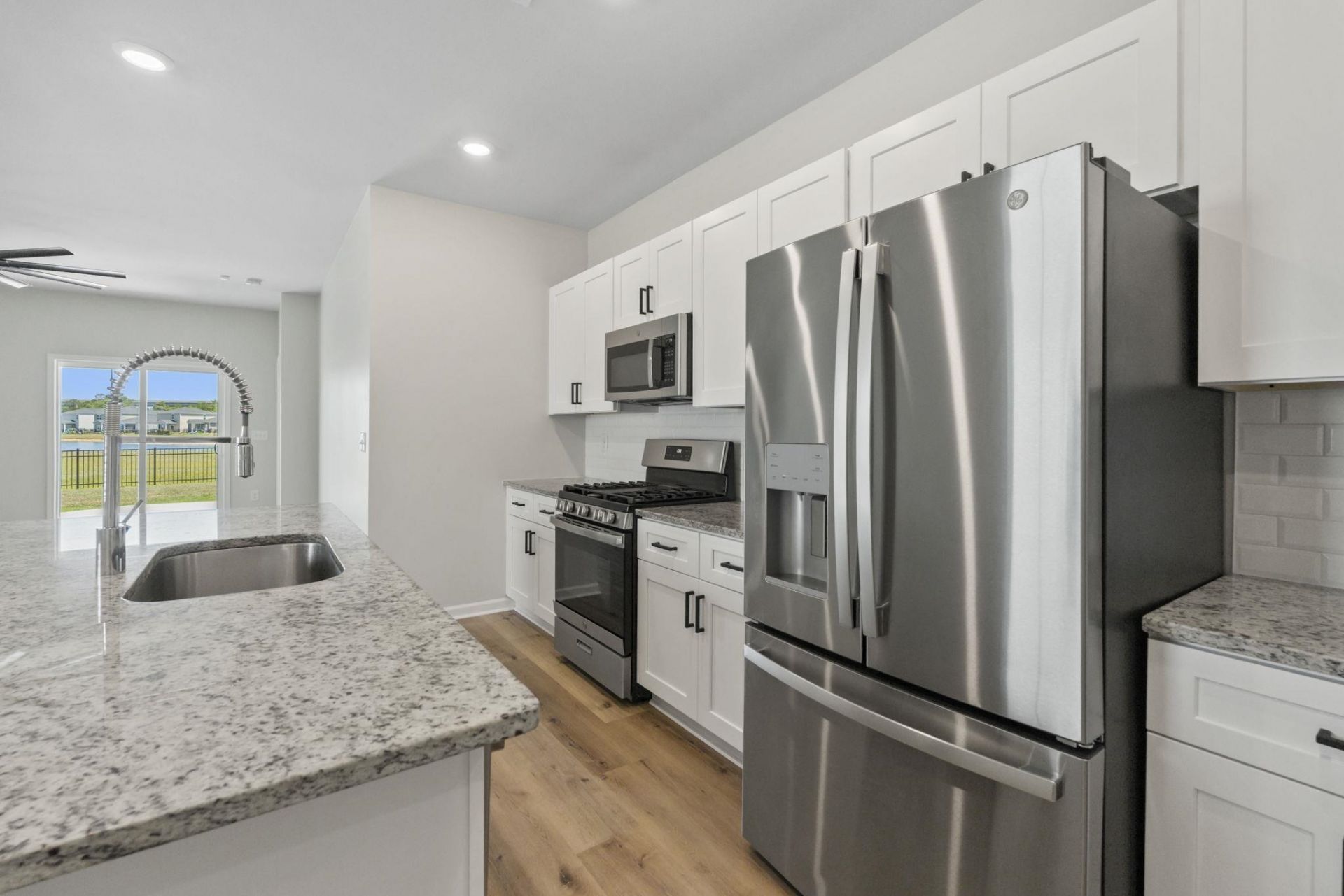 153 Timber Oaks Dr.  Photo 4