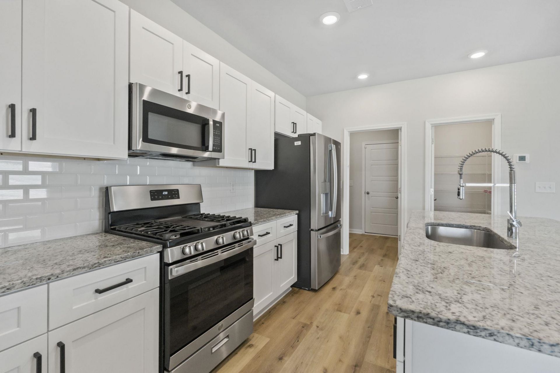 153 Timber Oaks Dr.  Photo 5