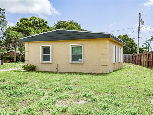 4716 29th Avenue, Vero Beach, FL 32967