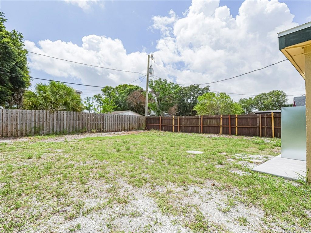 4716 29th Avenue, Vero Beach, FL 32967 Photo