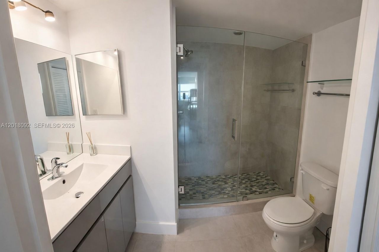90 Alton Rd , Unit 1804, Miami Beach, FL 33139 Photo