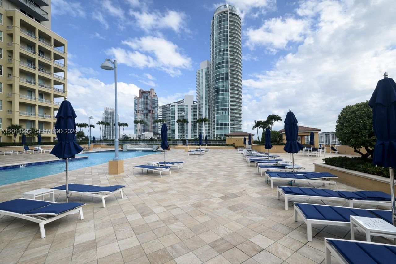 90 Alton Rd , Unit 1804, Miami Beach, FL 33139 Photo