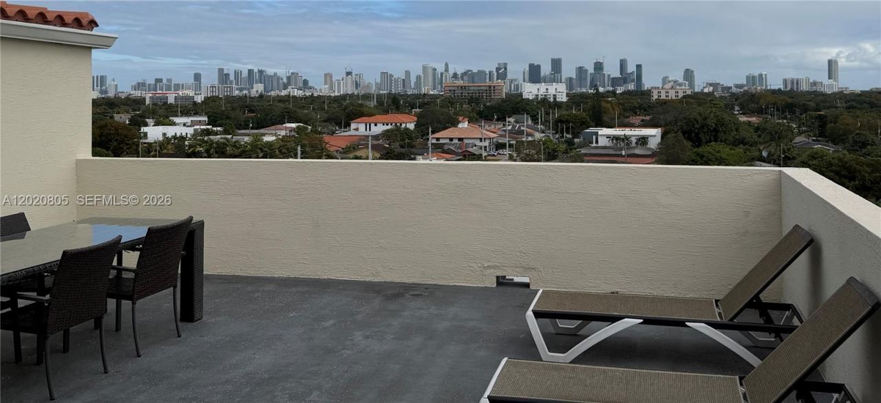 1801 SW 32nd Ave , Unit 205, Miami, FL 33145 Photo