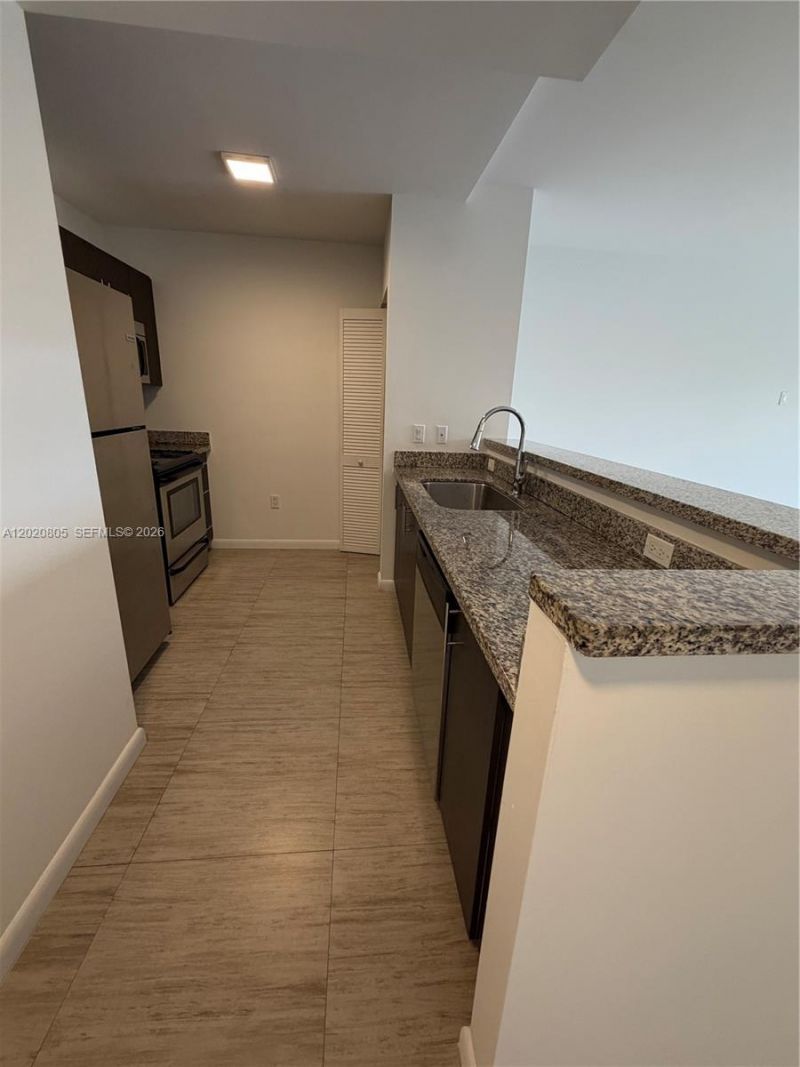 1801 SW 32nd Ave , Unit 205, Miami, FL 33145 Photo