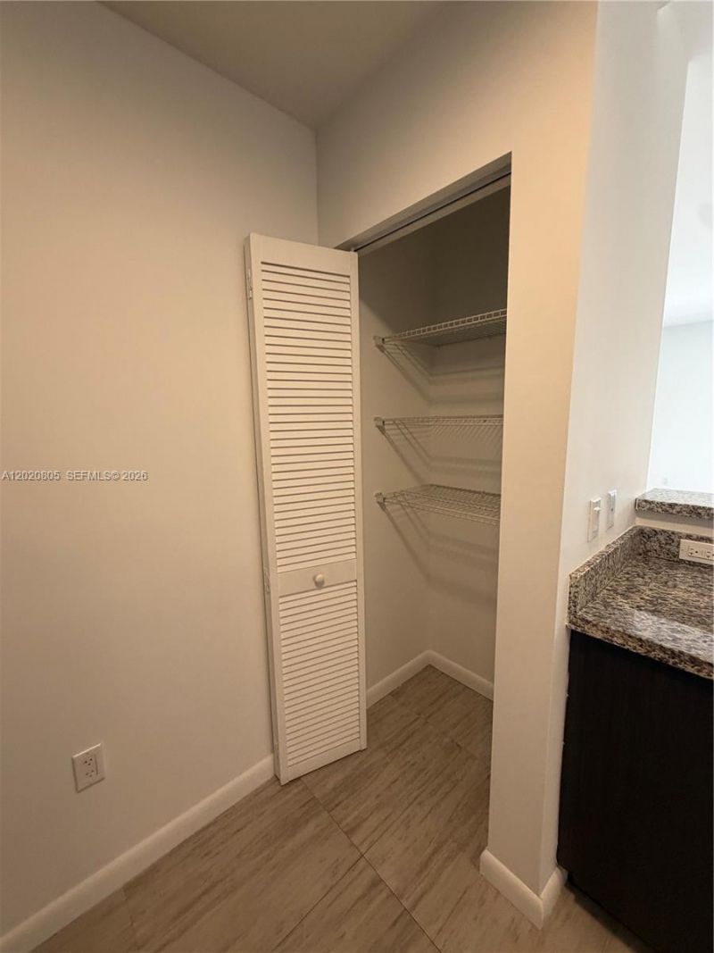 1801 SW 32nd Ave , Unit 205, Miami, FL 33145 Photo