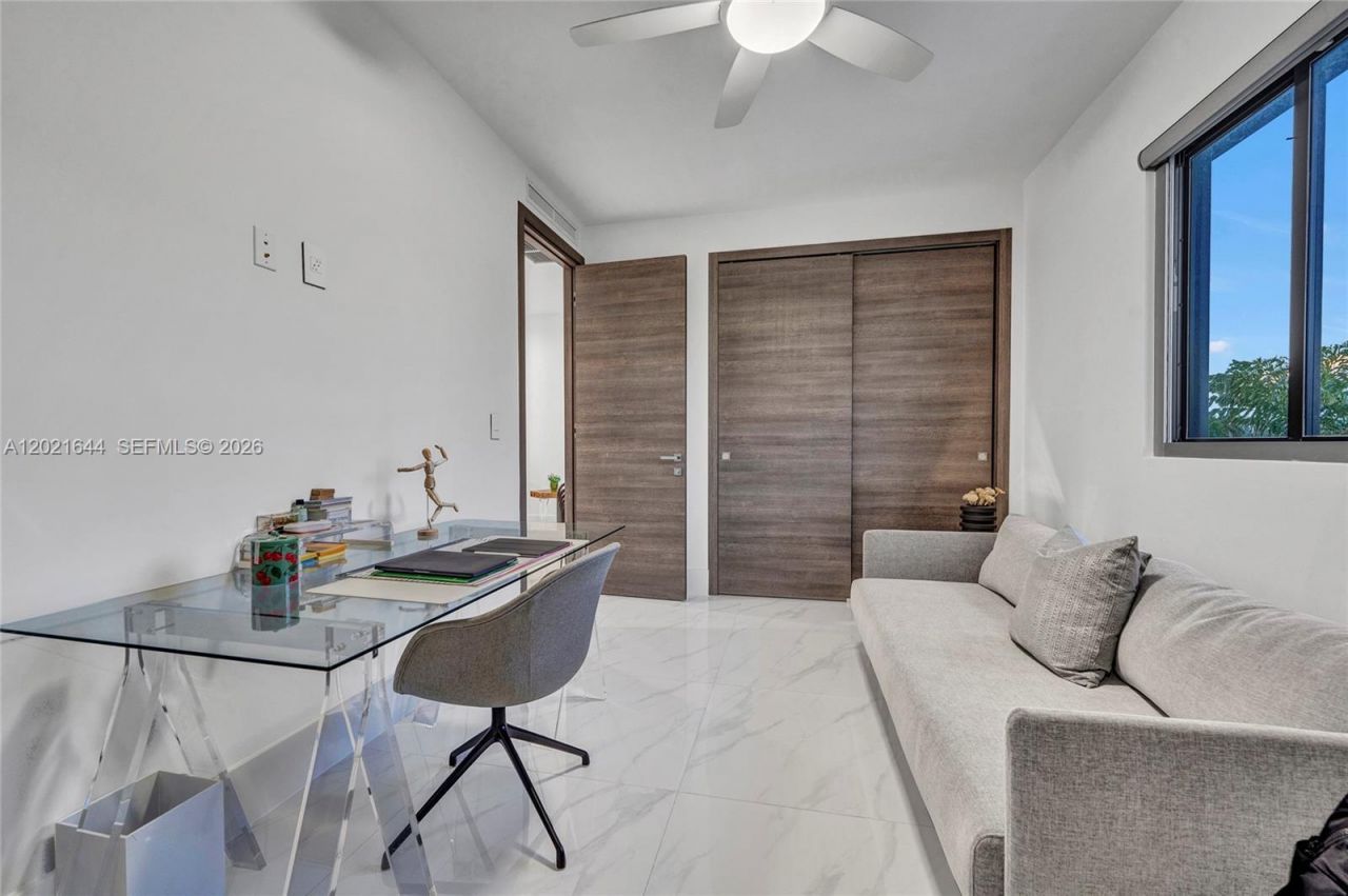 7800 SW 9th Terrace, Miami, FL 33144 Photo