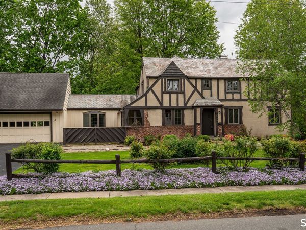 2308 Albany, West Hartford, CT 06117