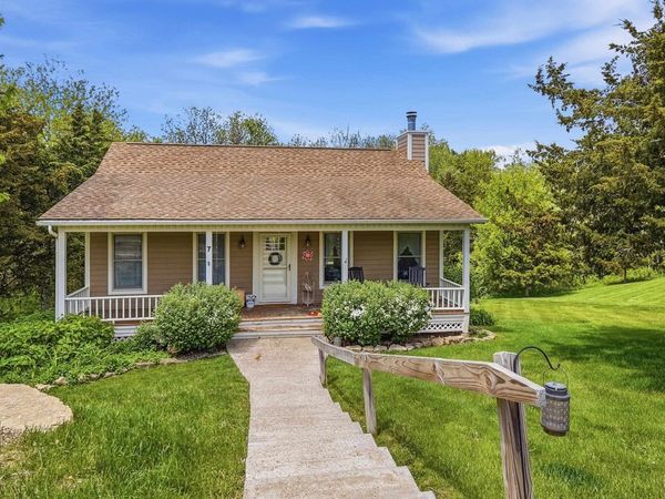 7 Copperwood Gap Road, Galena, IL 61036