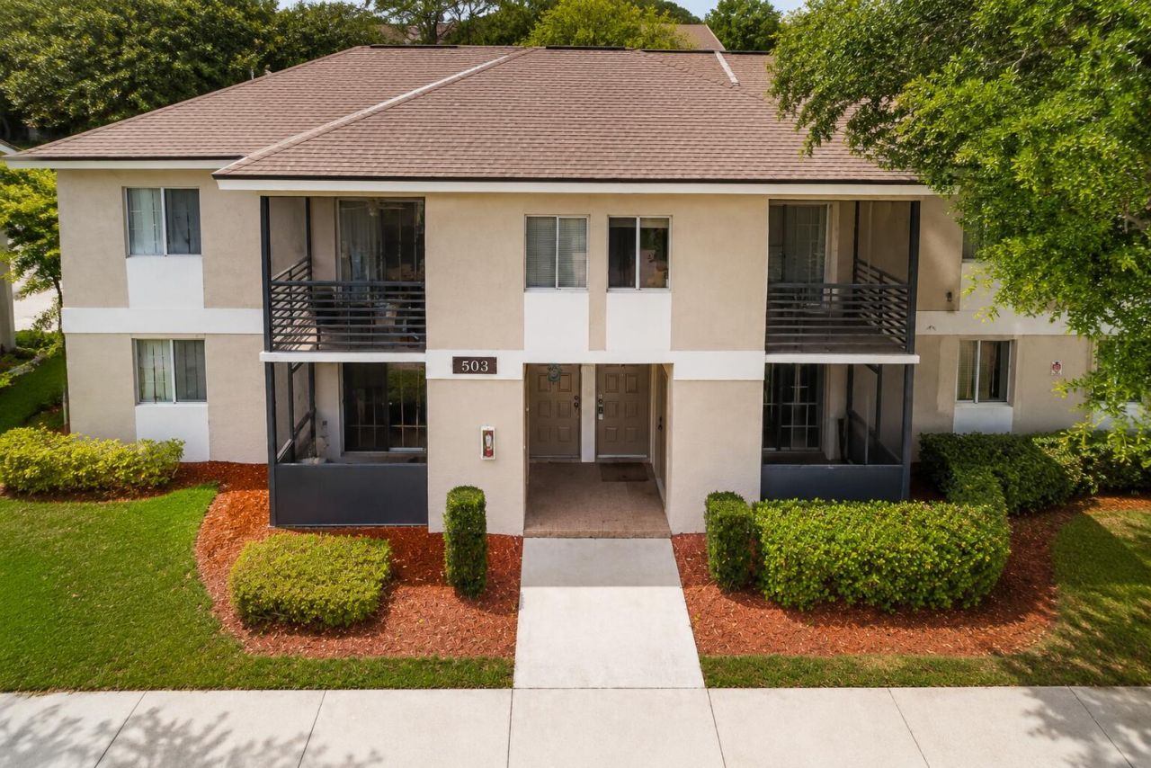 503 Gardens Drive, Unit 202, Pompano Beach, FL 33069 Photo