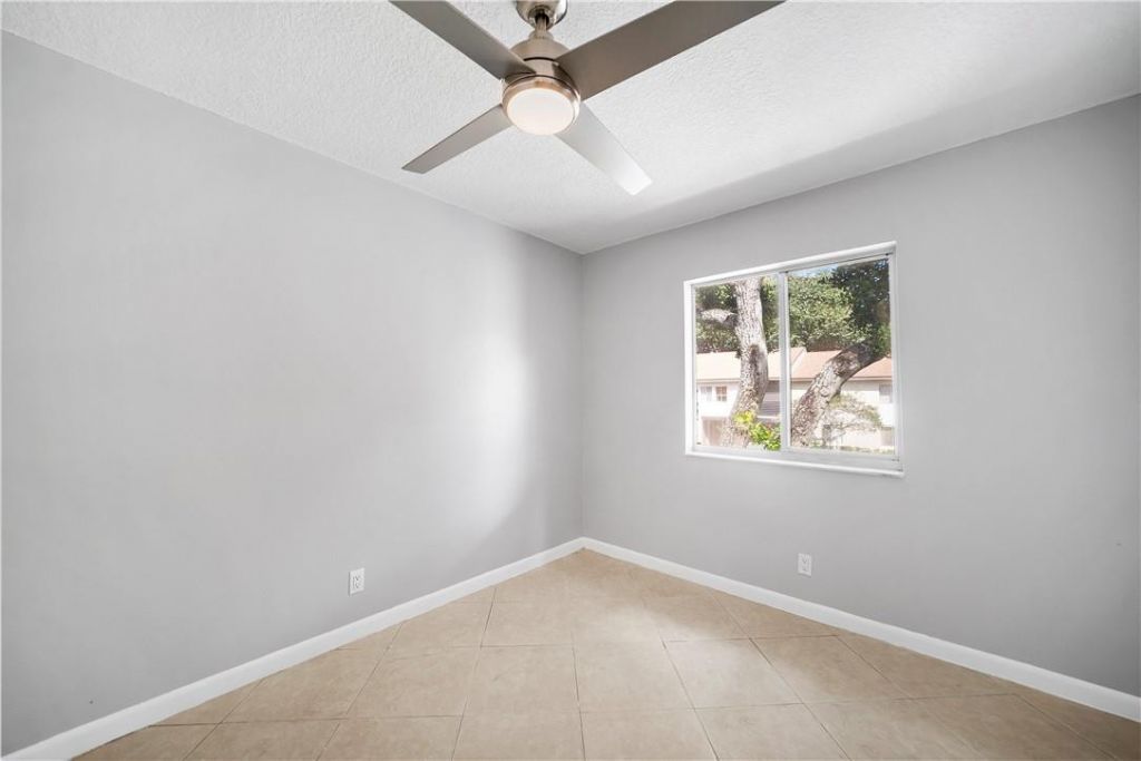 503 Gardens Drive, Unit 202, Pompano Beach, FL 33069 Photo