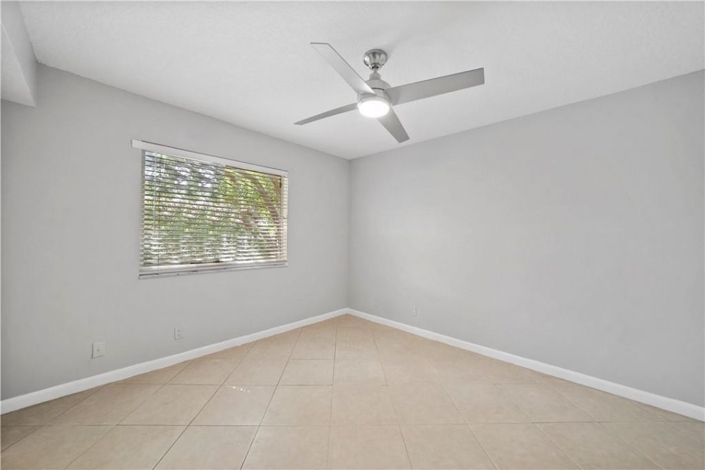 503 Gardens Drive, Unit 202, Pompano Beach, FL 33069 Photo