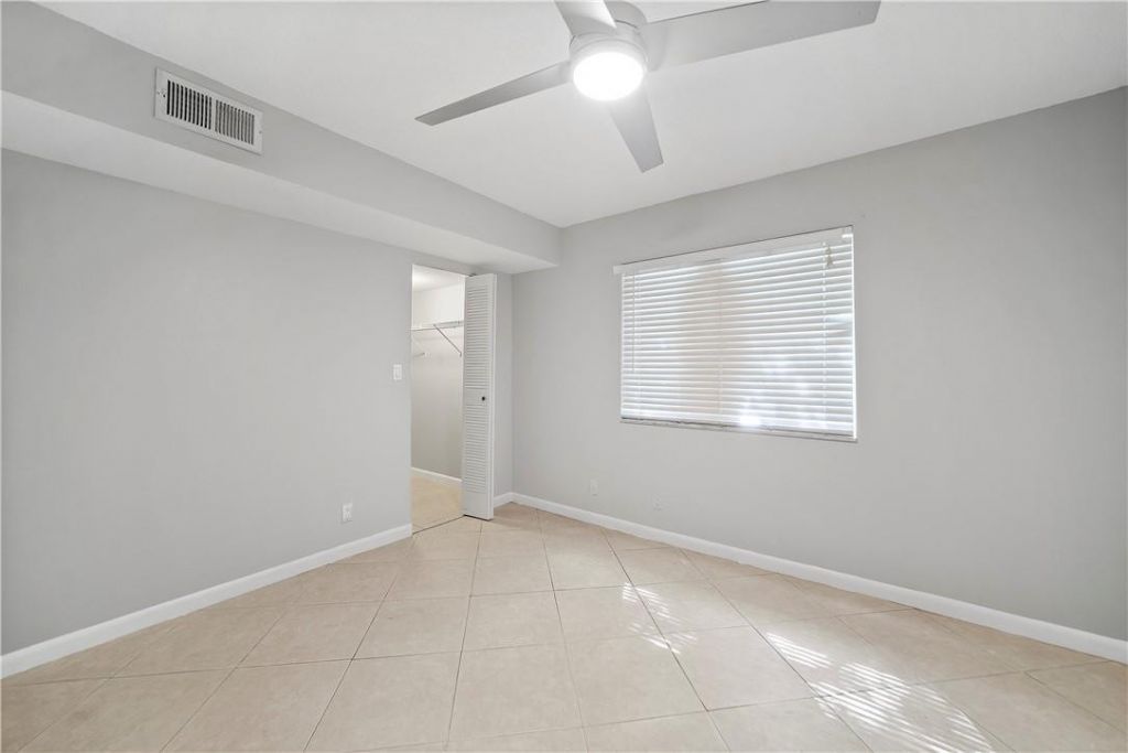 503 Gardens Drive, Unit 202, Pompano Beach, FL 33069 Photo