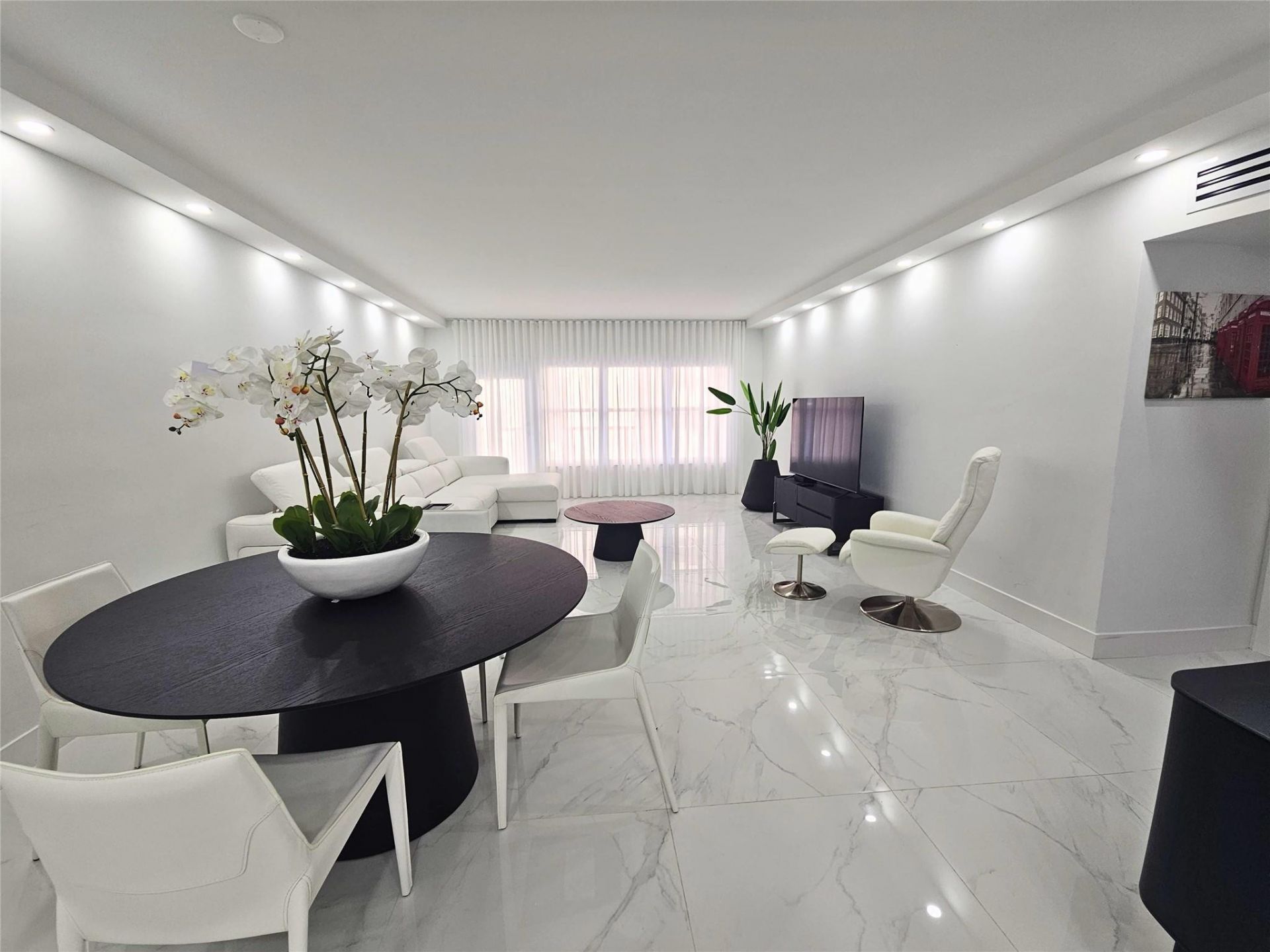 3750 Galt Ocean Drive, Unit 209, Fort Lauderdale, FL 33308 Photo
