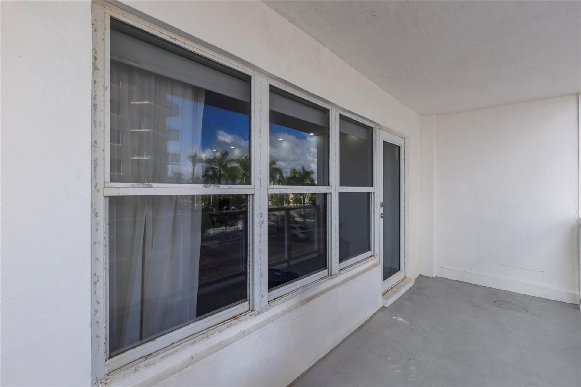 3750 Galt Ocean Drive, Unit 209, Fort Lauderdale, FL 33308 Photo